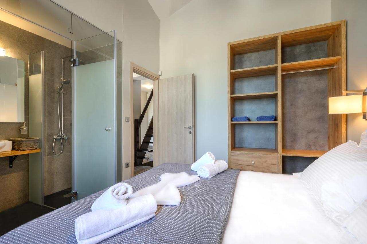 Serenity Apartment Develikia
